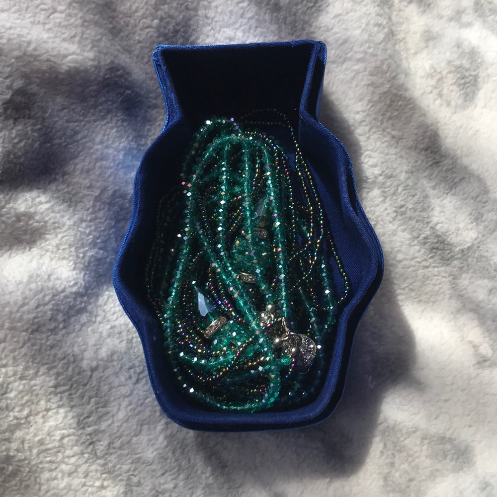 necklace - Picture 2 of 3